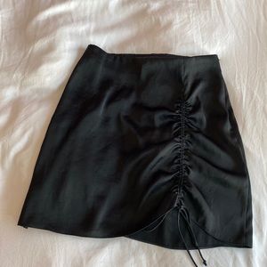 Aritzia Wilfred Allusion Skirt